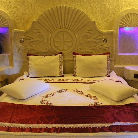 Dilek Tepesi Cave Hotel Ayvali Eksteriør billede